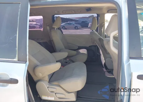 2015 Toyota Sienna L 7 Passenger from USA, damaged, VIN 5TDZK3DC9FS541075